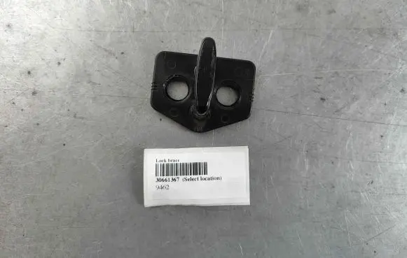 Volvo XC90 Front door lock loop/hook striker 30661367 9159920