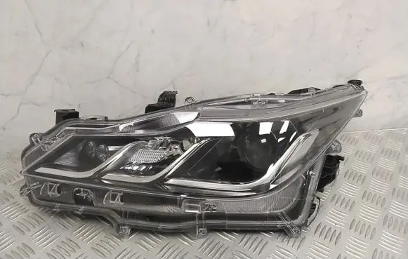 Toyota Corolla E210 E21 Headlight/headlamp 8115002T3100