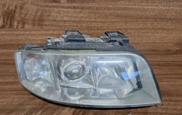 Audi A6 S6 C5 4B Headlight/headlamp