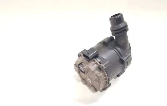 BMW 5 G30 G31 Electric auxiliary coolant/water pump 11518638237