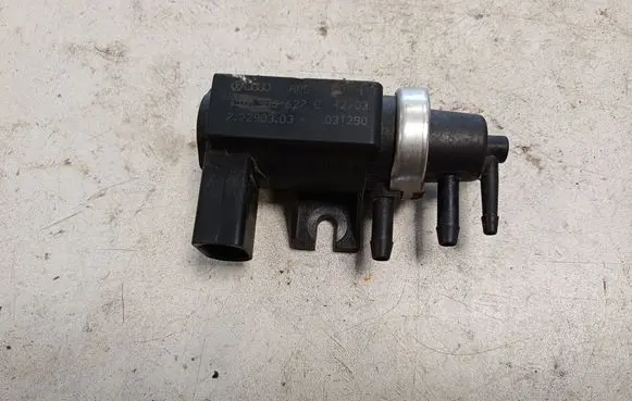 Volkswagen Touareg I Turbo solenoid valve 1J0906627C