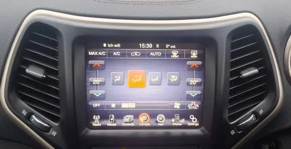 Jeep Cherokee Radio/CD/DVD/GPS head unit 