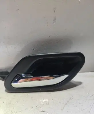 BMW 5 E39 Front door interior handle 8226049