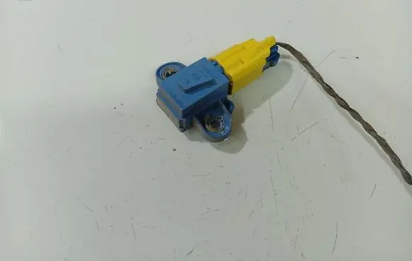 Volkswagen PASSAT B6 Airbag deployment crash/impact sensor 1K0955557A