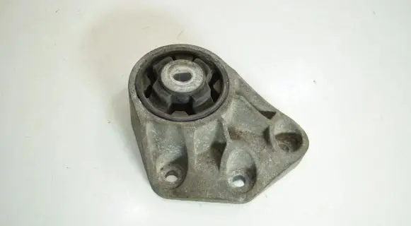 Audi A6 S6 C6 4F Rear differential mounting bracket 8E0599125