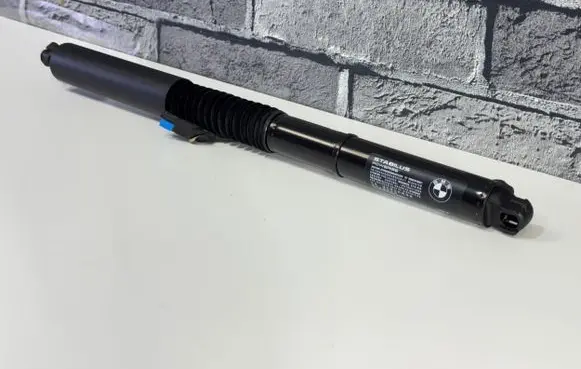 BMW X3 G01 Tailgate strut 7397322
