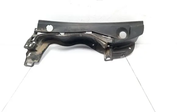 Toyota Yaris Wiper trim 557820D100