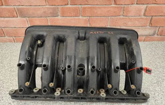 BMW 5 E39 Intake manifold 1438140