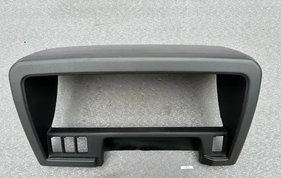 Nissan Patrol Y60 Speedometer (instrument cluster) 6824001J01