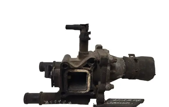 Thermostat/thermostat housing