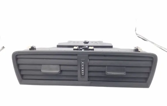 Skoda Fabia Mk3 (NJ) Dash center air vent grill 6V0820951B