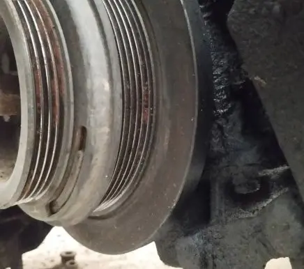 BMW 5 E39 Crankshaft pulley