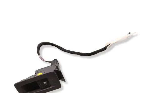 Volkswagen Golf Plus Fuel tank opening switch 1T0959833A