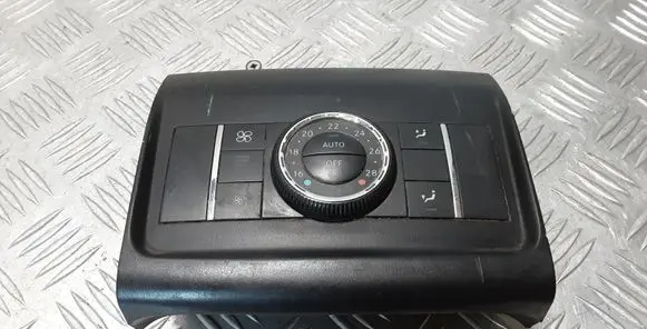 Mercedes-Benz R W251 Climate control unit A1648700189