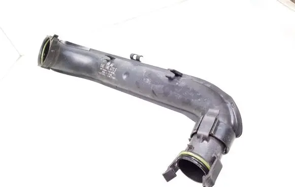 Audi A3 S3 8V Intercooler hose/pipe 04E145673F