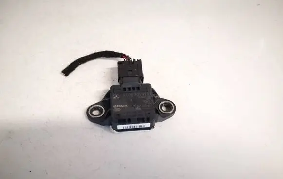 Mercedes-Benz E W212 ESP acceleration yaw rate sensor a0009059101 0265005876