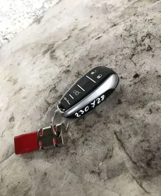 Alfa Romeo Giulia Ignition key/card 