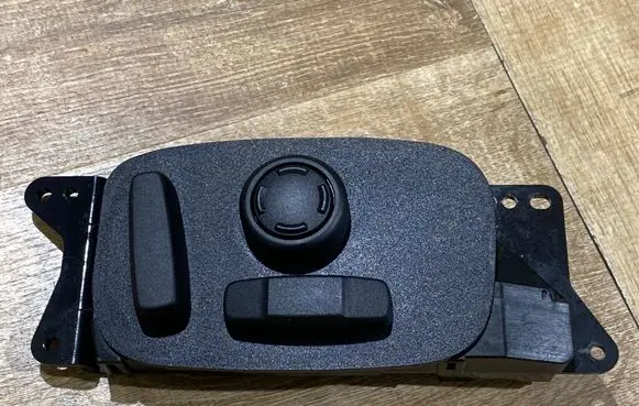 Rear air vent grill