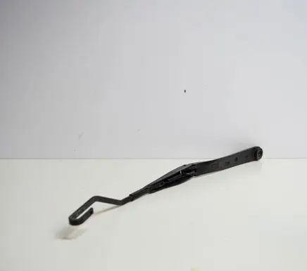 Nissan Juke I F15 Windshield/front glass wiper blade W000014868