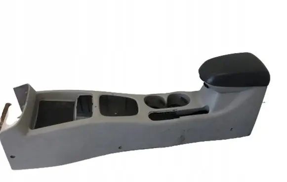 KIA Cerato Center console