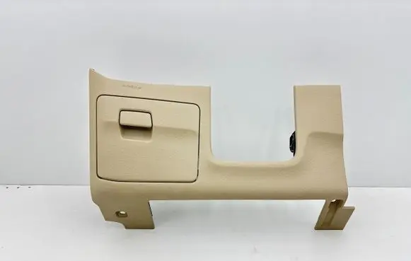 Dashboard lower bottom trim panel