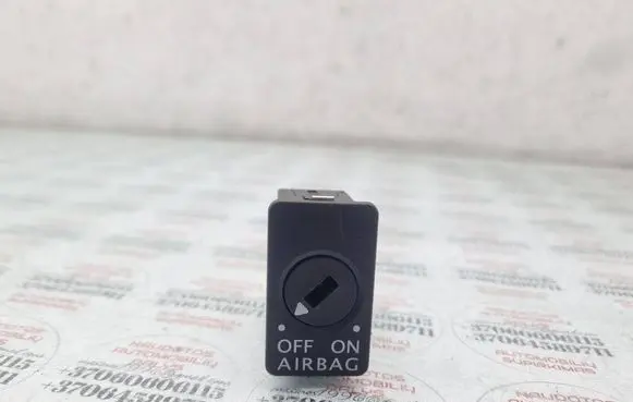Volkswagen PASSAT B7 Passenger airbag on/off switch 3C0919237C