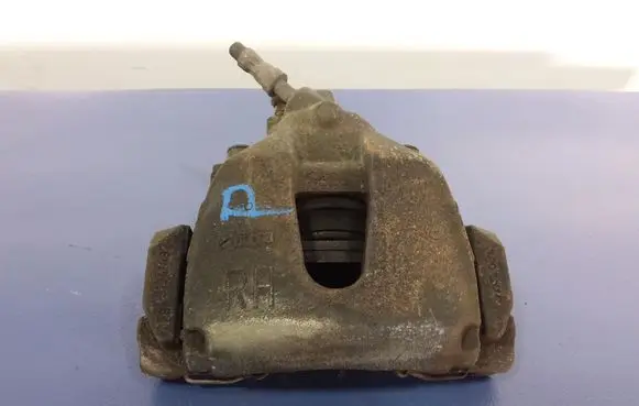 Volvo V40 Front brake caliper
