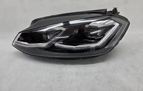 Volkswagen Golf VII Headlight/headlamp 5G1941113