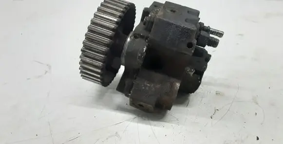 Renault Trafic II (X83) Fuel injection high pressure pump 0445010031