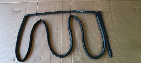 Hyundai Bayon Rubber seal rear door 