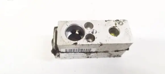 Dacia Sandero Air conditioning (A/C) expansion valve N108870EB