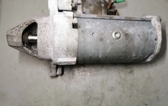 Peugeot Partner Starter motor 09D30817JP TS22E26