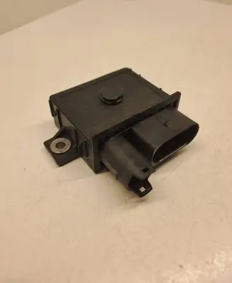 BMW 5 F10 F11 Glow plug pre-heat relay E2110022368 0522140702 0008132444