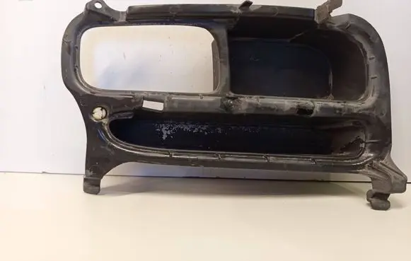 Renault Megane II Front fog light trim/grill 5212705020