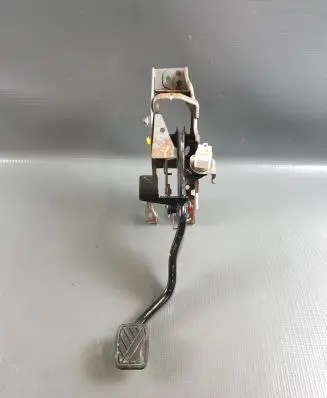 Suzuki Vitara (LY) Brake pedal 4960061M50