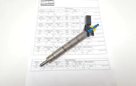 Mercedes-Benz E W213 Fuel injector A6540700187 0445117048