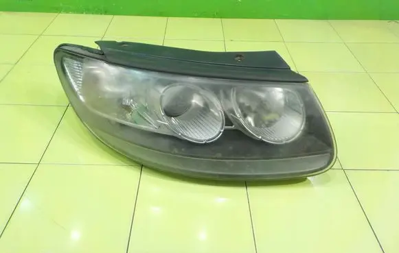 Hyundai Santa Fe Headlight/headlamp PRZOD