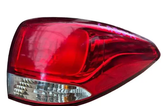 KIA Carens III Rear/tail lights 92402A4