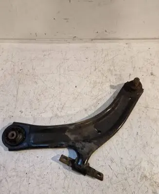 Nissan Qashqai Front lower control arm/wishbone