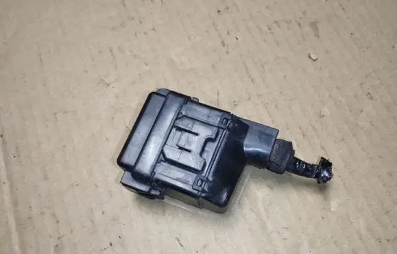 Honda Legend Fuse module
