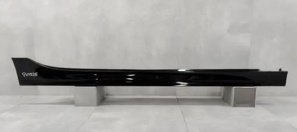 BMW 1 F40 Front sill (body part) 51778072574