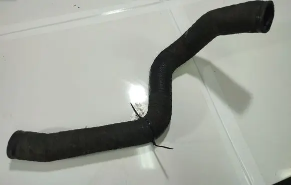 Chrysler Voyager Air intake hose/pipe 