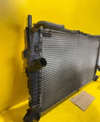 Ford Focus Coolant radiator 3m5h8005