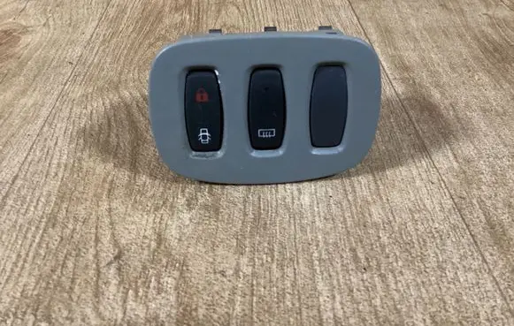 Renault Trafic II (X83) Central locking switch button 