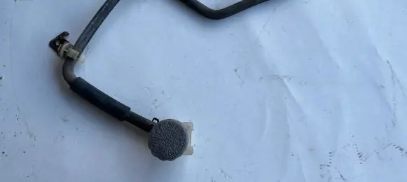 Honda CR-V Brake fluid reservoir 