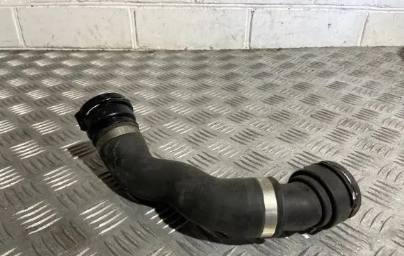 BMW 5 F10 F11 Intercooler hose/pipe 8509273