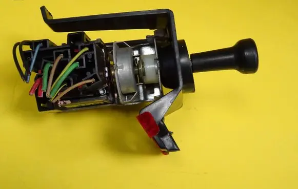 Jeep Grand Cherokee (WJ) Light switch 56009869AA