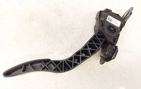 Tesla Model S Accelerator throttle pedal 6PV93337017