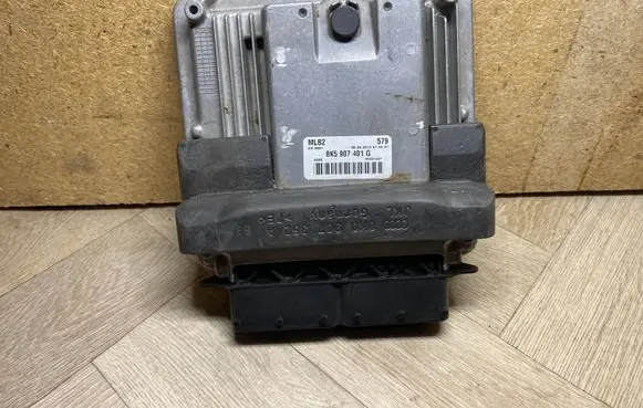 Audi A4 S4 B8 8K Engine control unit/module 8K5907401G