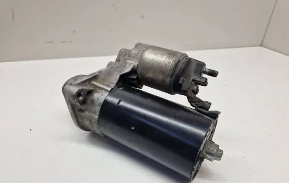 BMW 5 E60 E61 Starter motor 0001115045